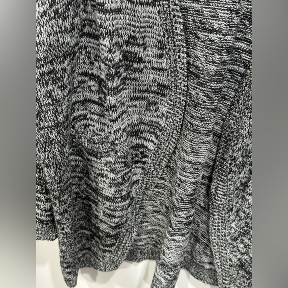 Junarose Long Knit Open Cardigan - Picture 2 of 4